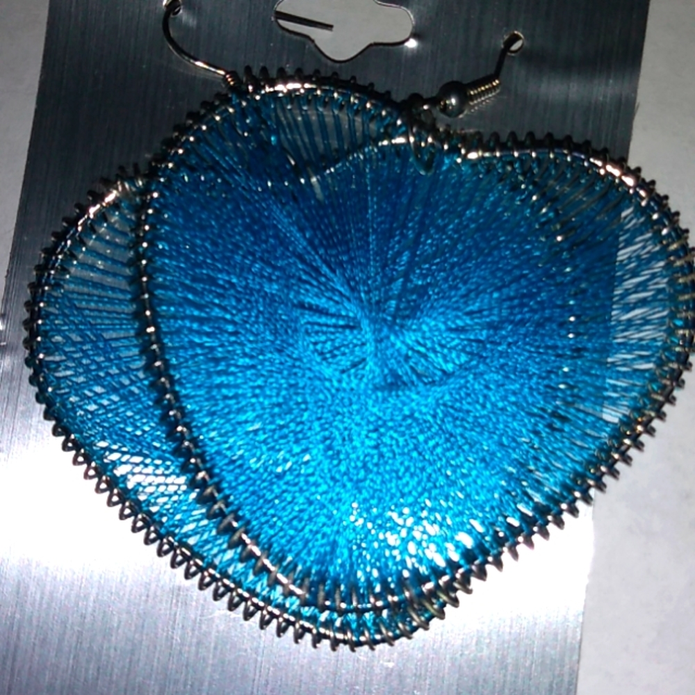Blue Thread Heart Pierced Earrings